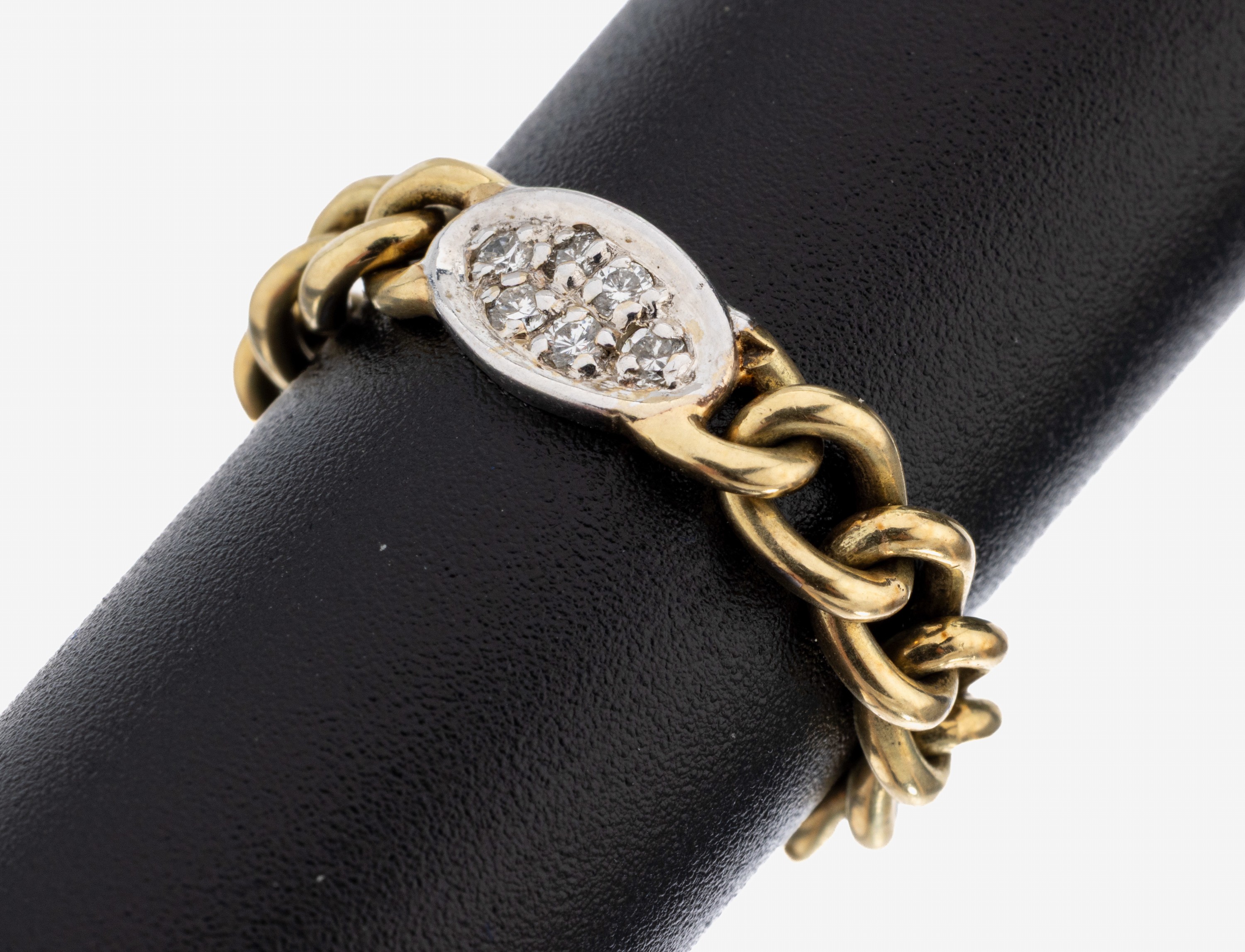 Image 27123350 - 14 kt gold brilliant-chainring , YG/WG 585/000, oval element with 6 brilliants total ...