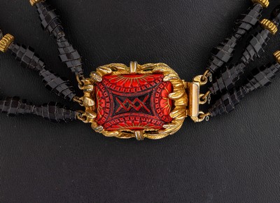 27123604a - HOBE Modeschmuckcollier, USA 1950/60er Jahre, 3-reihig mit goldfarbenen ...