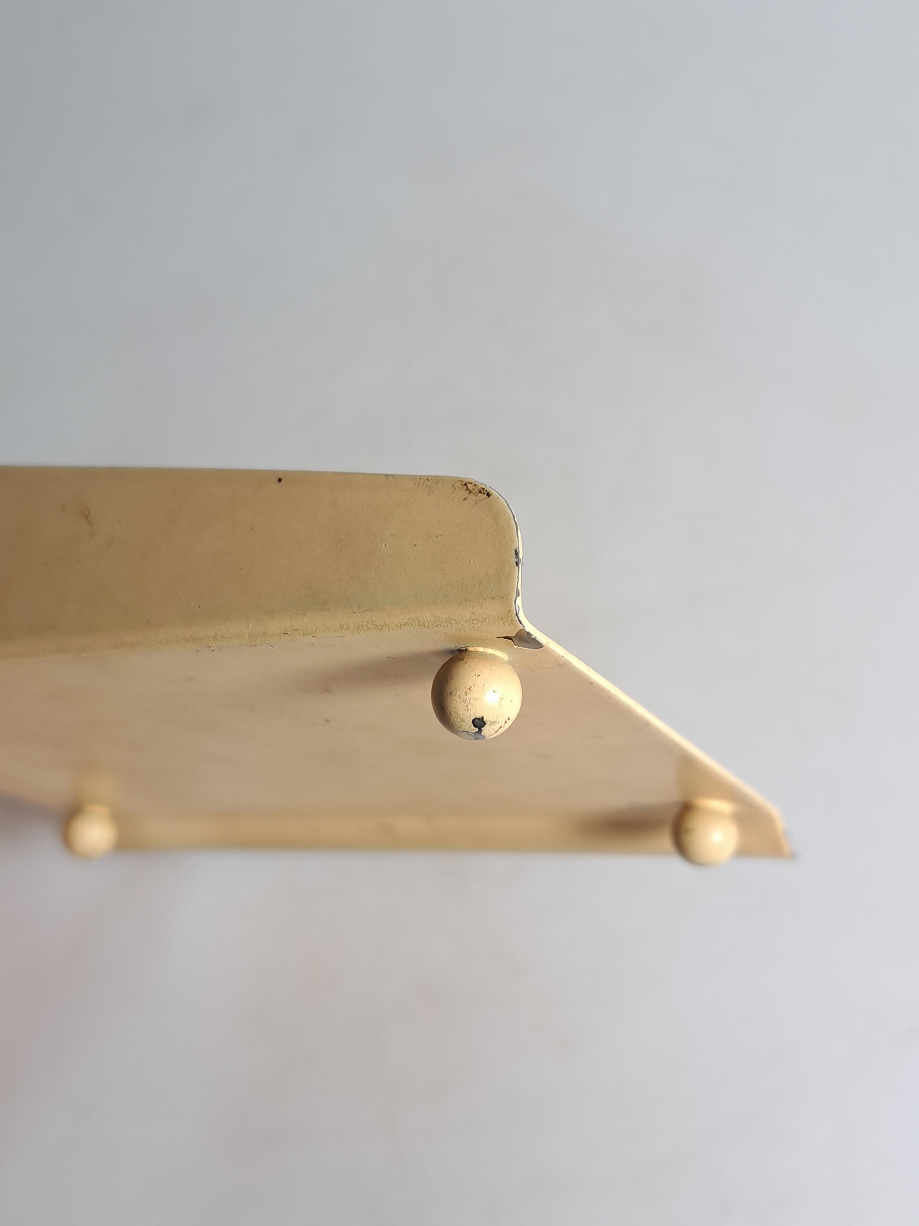 Detail j: Marianne Brandt, Ruppel-Werke, Zettelkasten, Werbung Vereinige Kugellagerfabriken Aktiengesellschaft Schweinfurt, lackiert, l. Gebr.spuren, ca. ...
