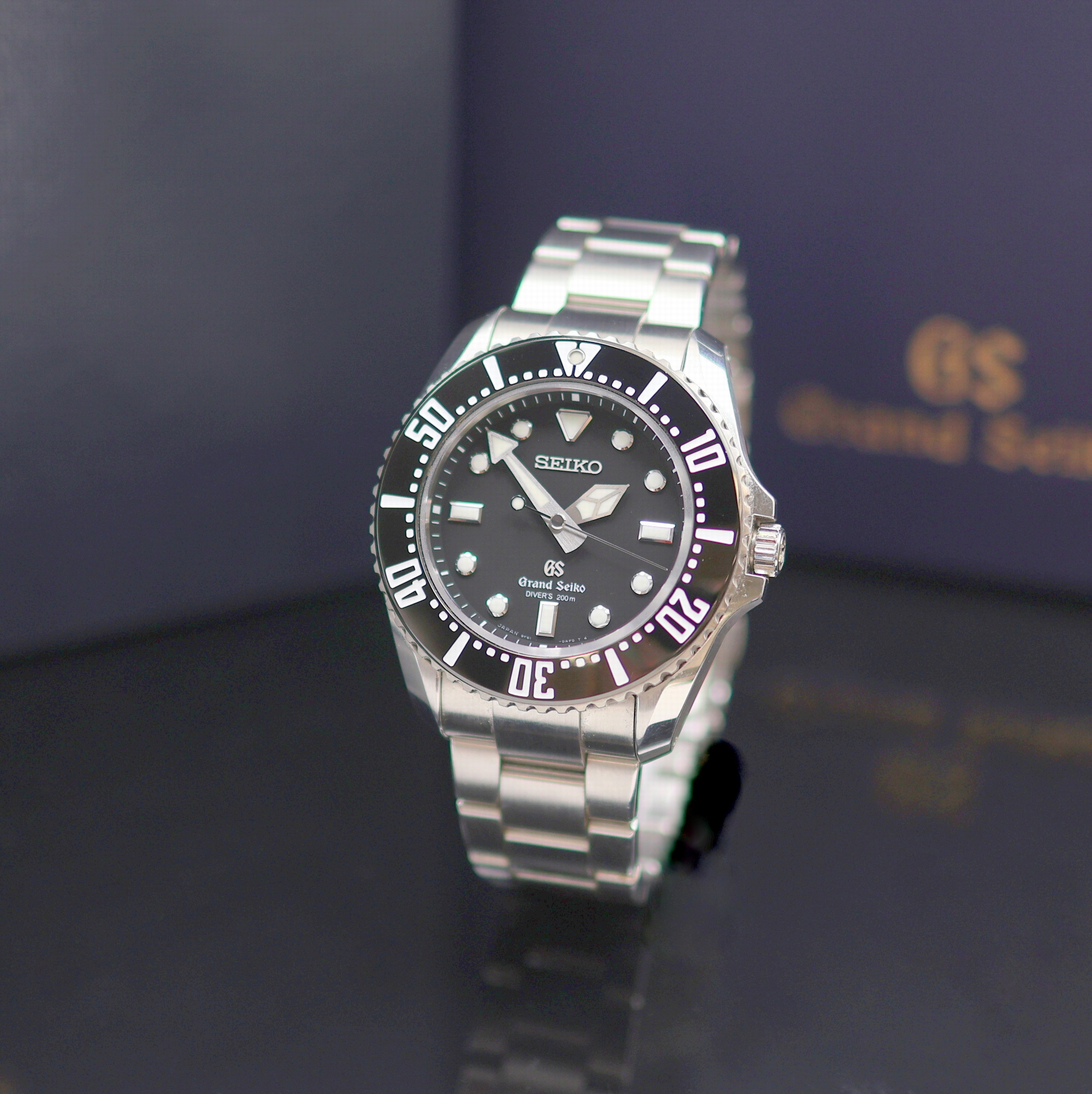 Image 27123786 - SEIKO Grand Seiko Divers 200m Herrenarmbanduhr in Stahl, Japan um 2015, quarz, orig. ...