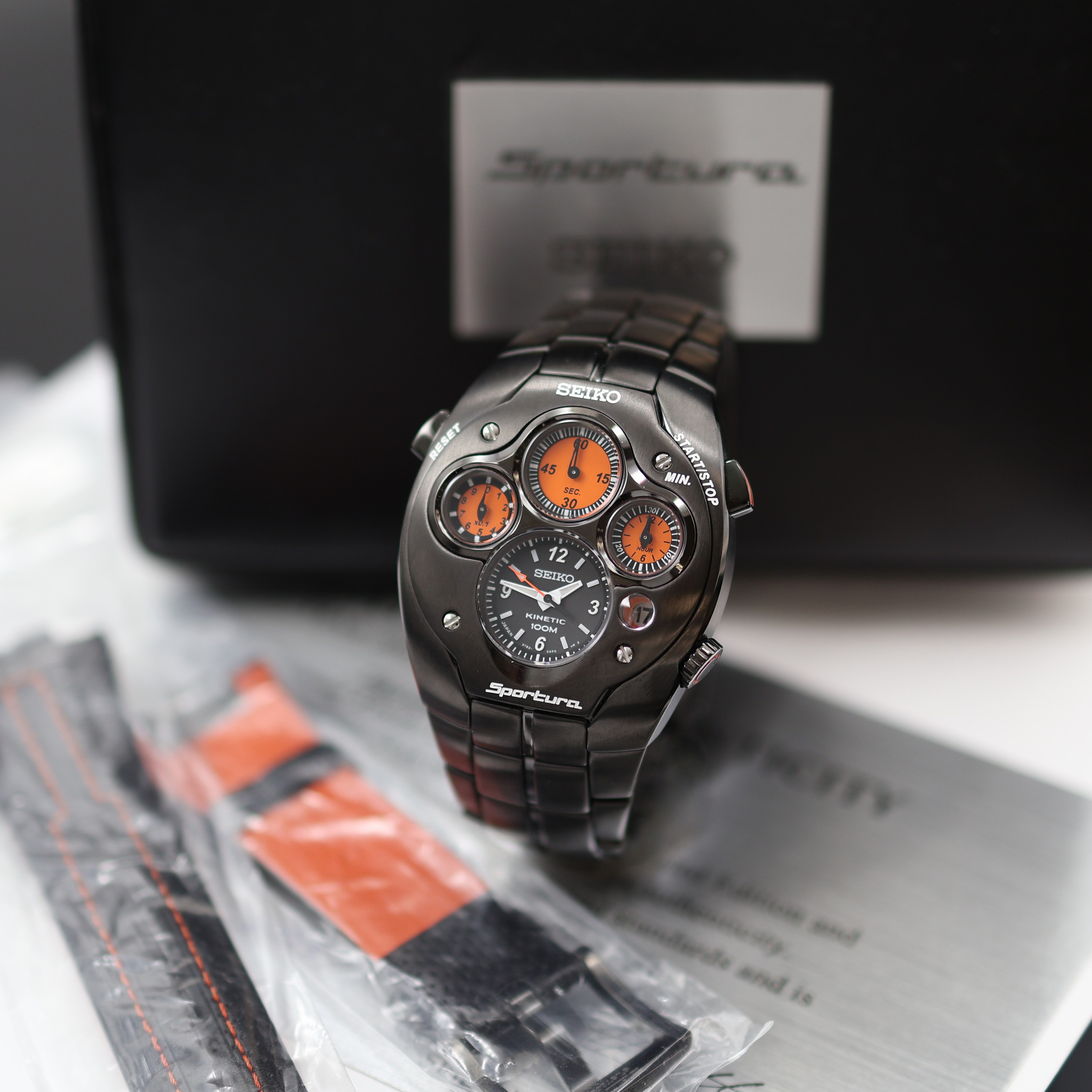 Image 27123791 - SEIKO Kinetic Sportura auf 2005 limitierter Armbandchronograph Referenz SLQ019J1, Japan ...