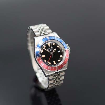 27123796a - DAVOSA GMT Herrenarmbanduhr in Stahl, Schweiz um 2020, Quartz, 2-tlg. Geh. am orig. ...