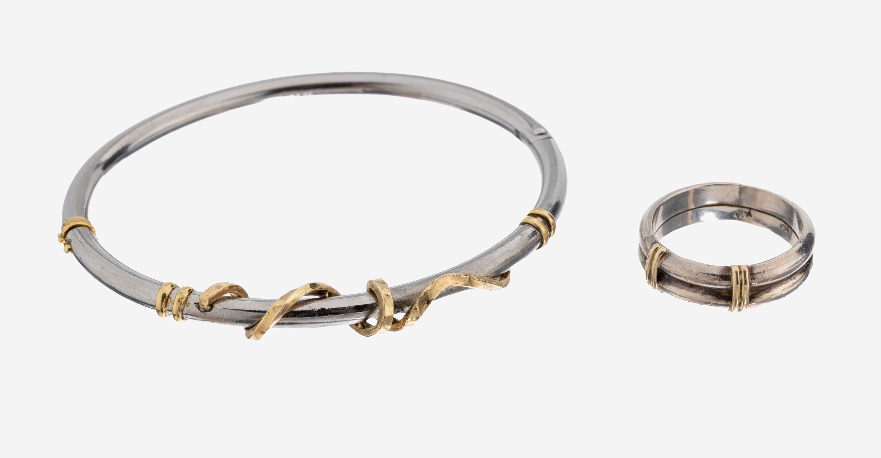 Image 27123839 - Edelstahl und 14 kt Gold Set, GG 585/000 gepr., best. aus: 1 Armreif, D. ca. 5.6 x 4.7 ...