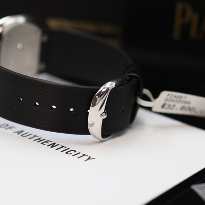 27123853d - PIAGET Limelight Magic Hour ungetragene Damenarmbanduhr in WG 750/000 Referenz P10442, ...