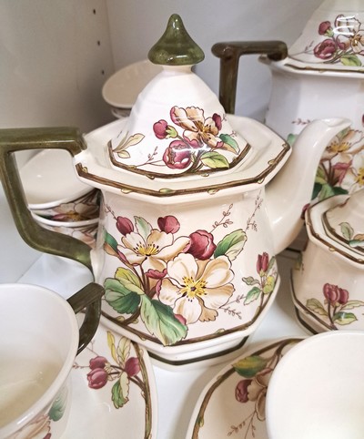 27123899j - Frühstücksgeschirr für 8 Personen, Villeroy & Boch, Modell Portobello, Kaffeekanne, ...