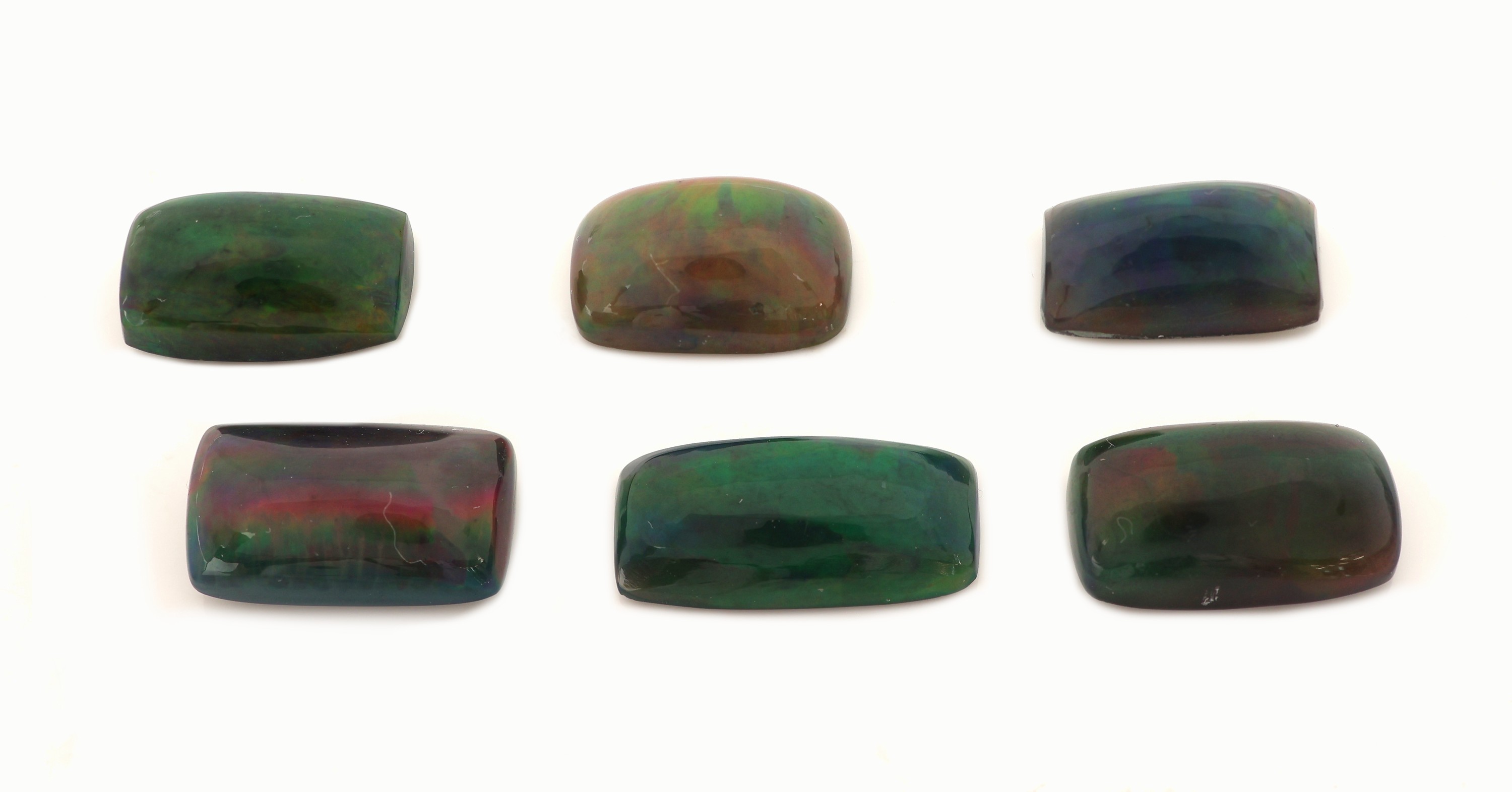 Image 27123954 - 6 lose Schwarzopale, 17.22 ct, Cabochons, versch. Größen und Farbspiele, wohl beh. ...