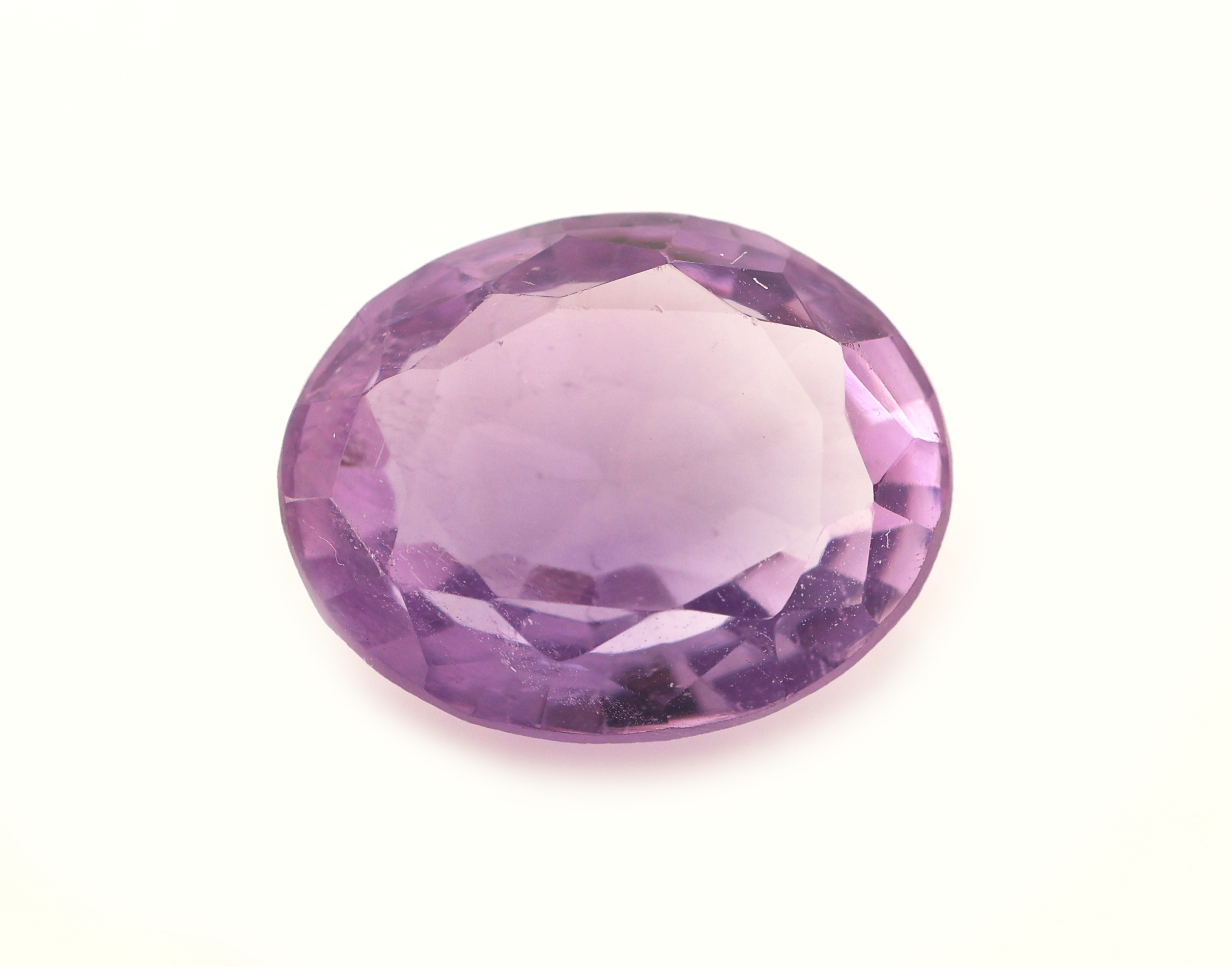 Image 27123974 - Loser Amethyst, ca. 5.88 ct, ovalfacett. Schätzpreis: 180, - EUR
