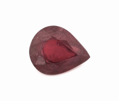 Image Loser Rubin, 2.47 ct, facett. Tropfen, ca. 8.73 x 7.14 x 4.83 mm, beh. Schätzpreis: 700, ...