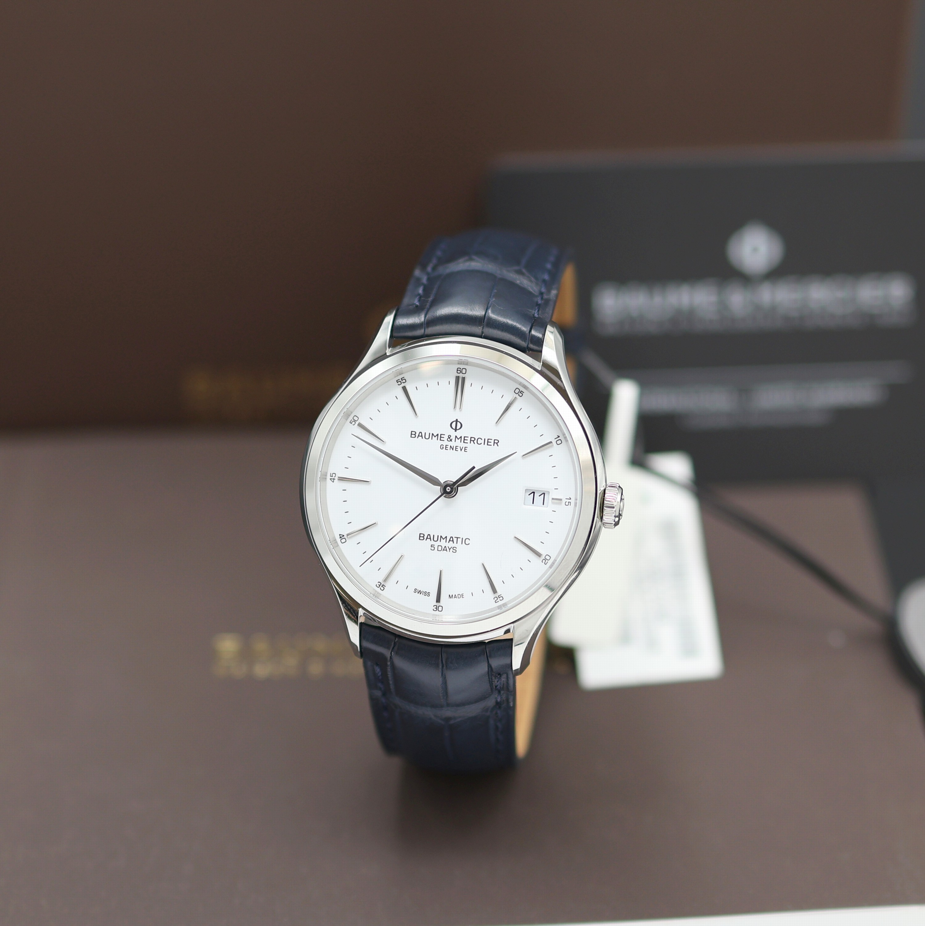 Image 27124008 - BAUME & MERCIER Clifton Baumatic 5 Tage ungetragene Herrenarmbanduhr Referenz M0A10398, ...