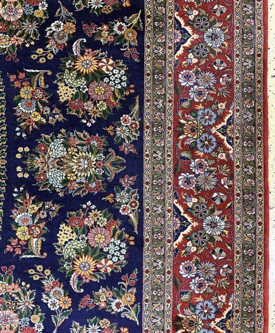 27124002e - Indo Sarogh, Indien, Ende 20.Jhd, Wolle aufBaumwolle, ca. 235 x 250 cm, EHZ: 2 ...
