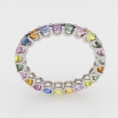 27124310a - Memoryring mit Saphiren, WG 750/000, fac., fancy Saphire zus. ca. 3.09 ct, RW ca. 55 ...