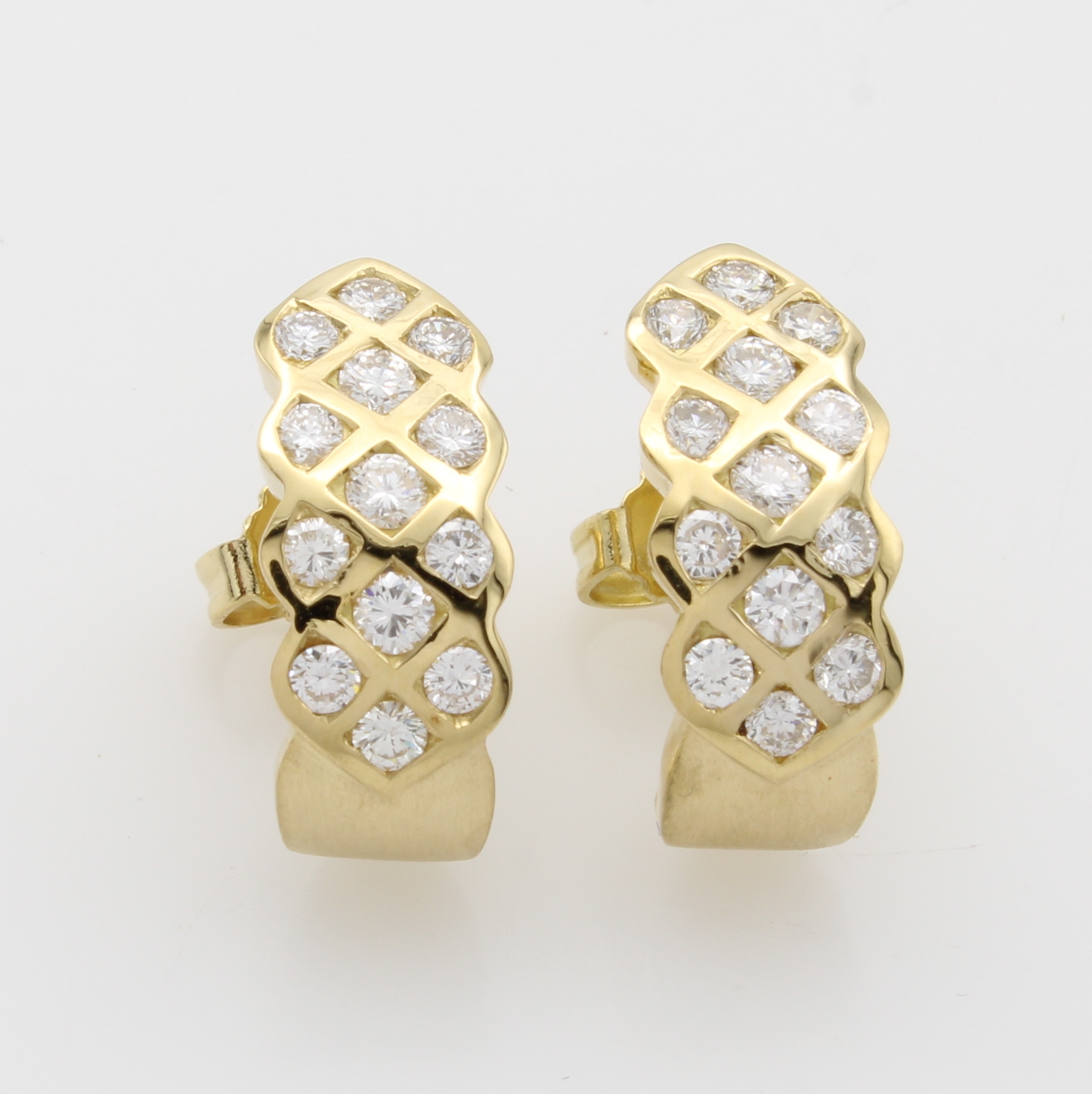 Image 27124410 - Paar Steckcreolen mit Brillanten, GG 750/000, Brill. zus. ca. 1 ct feines Weiß/vs, ...