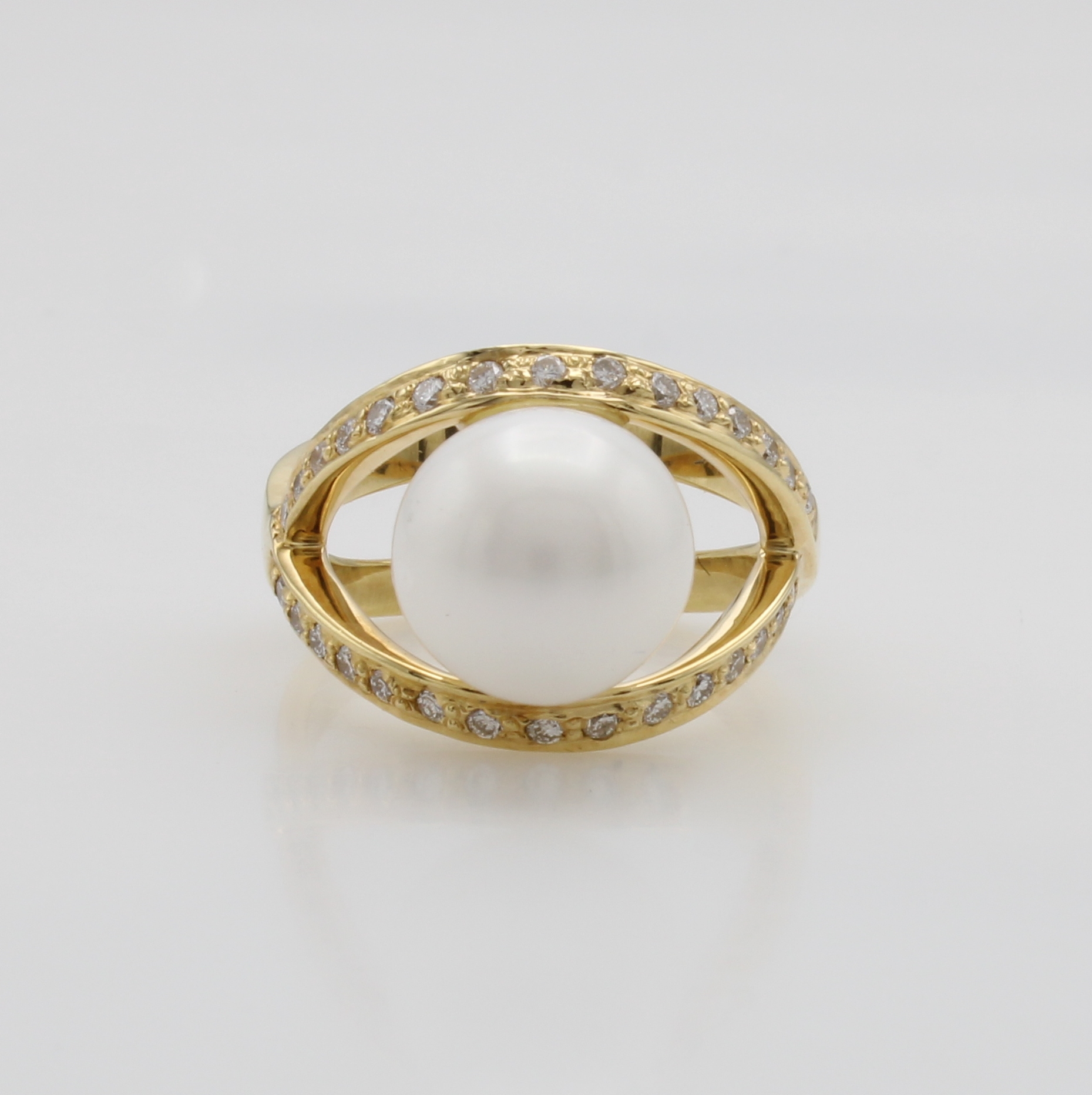 Image 27124429 - Ring mit Süßwasserzuchtperle und Brillanten, GG 750/000, Brill. zus. ca. 0,42 ct feines ...
