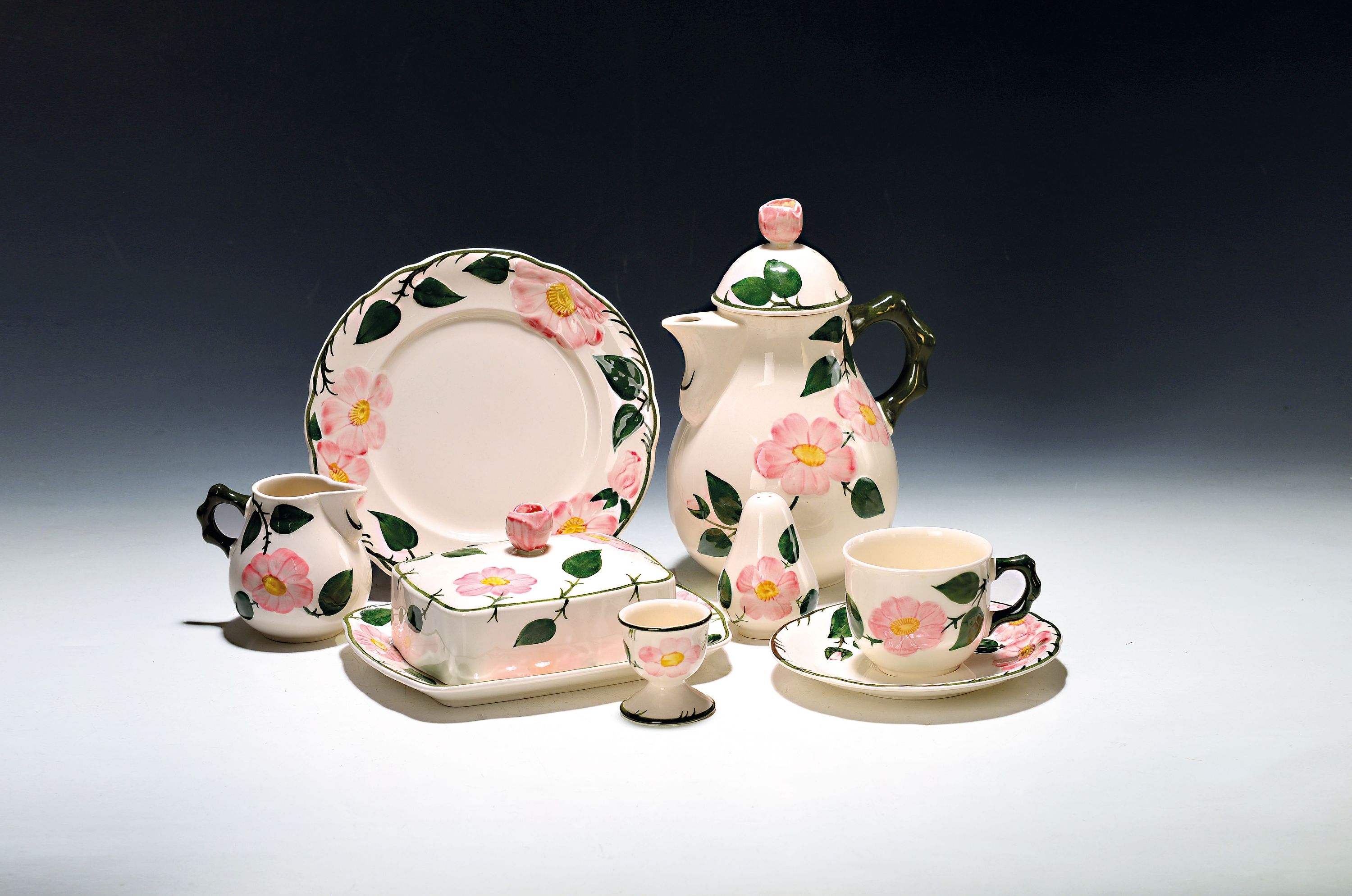 Image 27124432 - Kaffeeservice, Villeroy & Boch, Wildrose, Steingut, für 6 Personen: Kaffeekanne, ...