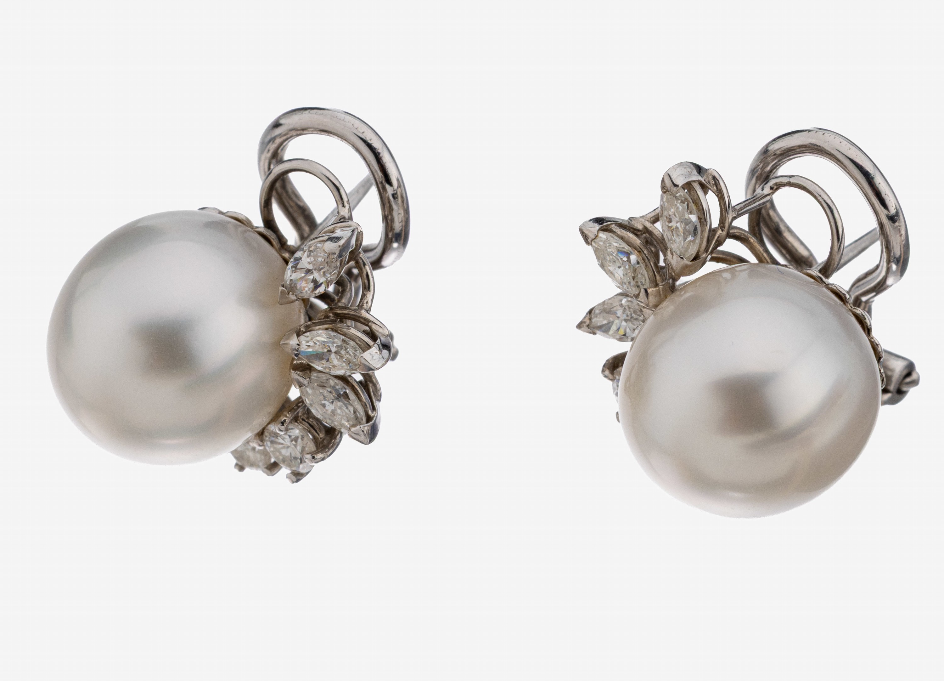 Image 27124441 - Paar 18 kt Gold Perl-Diamant-Ohrstecker, WG750/000, 2 silbergraue ...