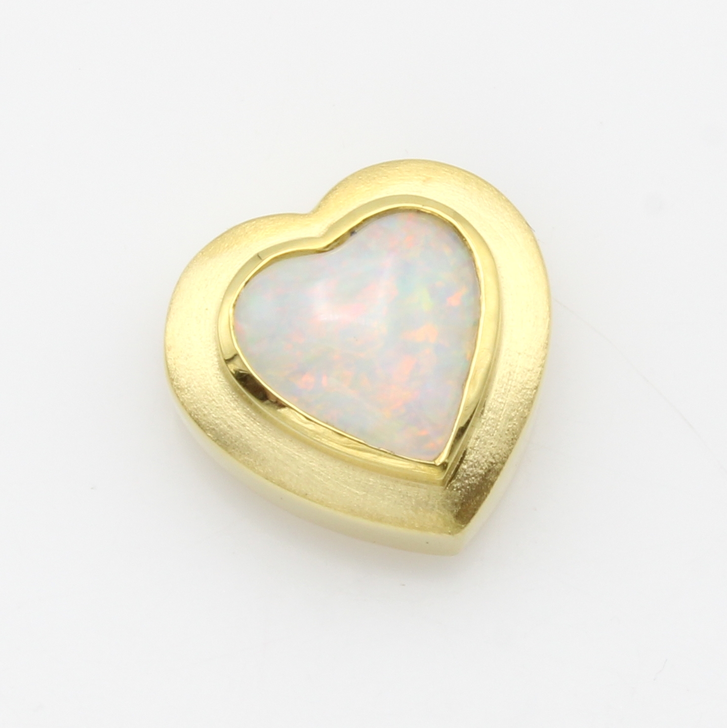 Image 27124443 - Herzanhänger mit Opal, GG 585/000, z.T. matt., Opalherz ca. 1.92 ct Schätzpreis: 2400, ...