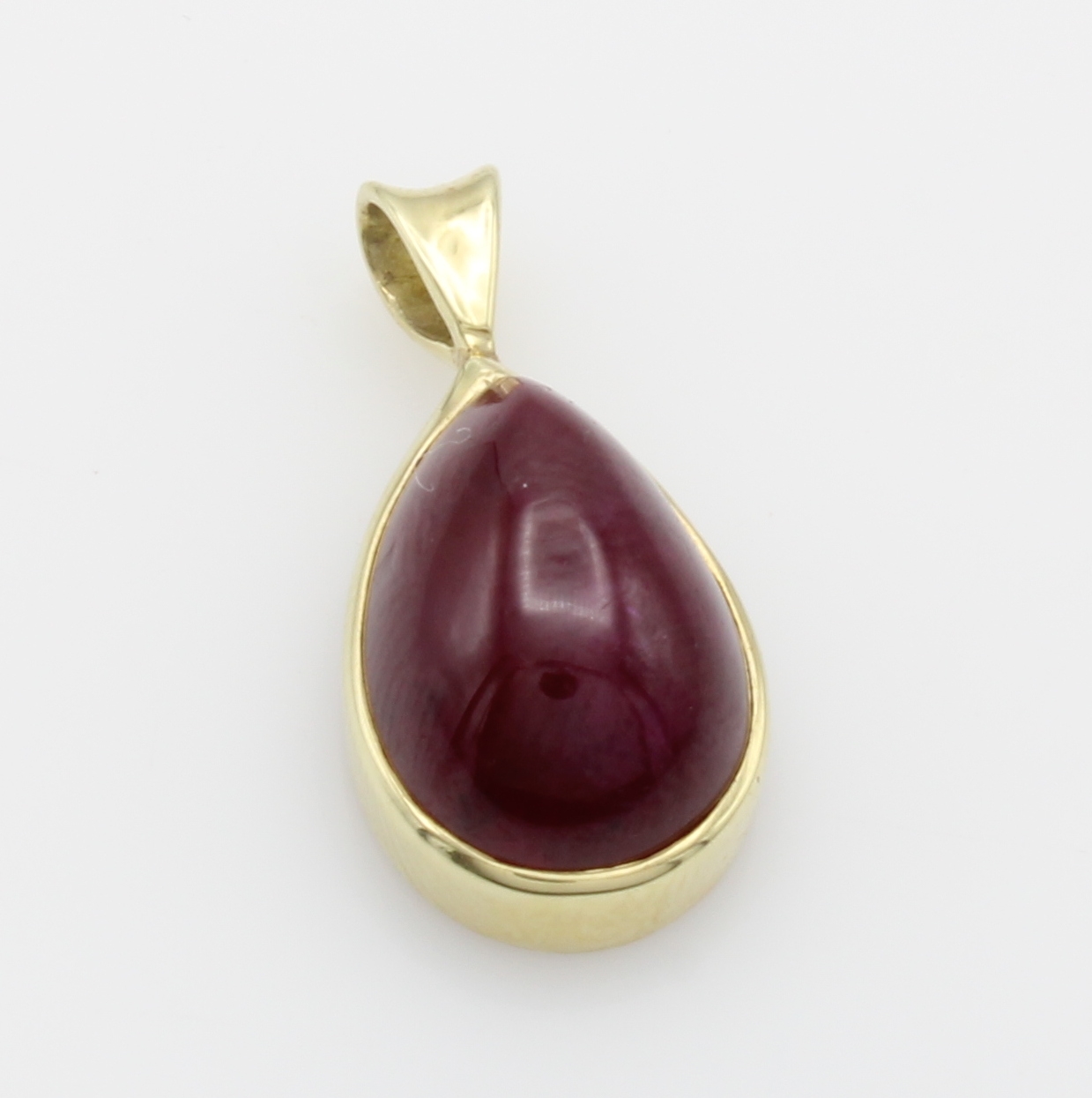 Image 27124489 - Anhänger mit Rubincabochon, GG 585/000, Rubintropfen ca. 10 ct Schätzpreis: 850, - EUR