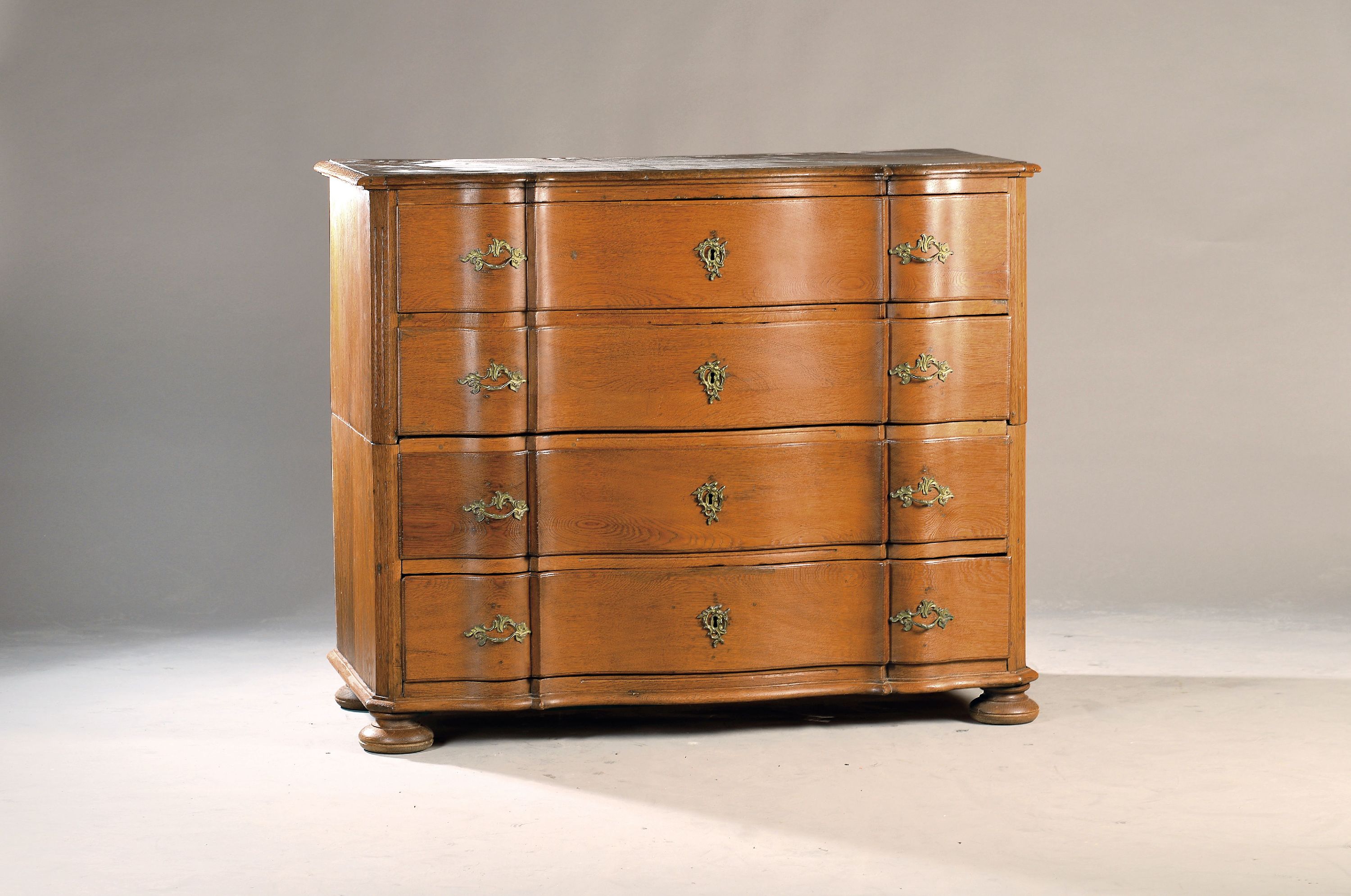 Image 27124490 - Barockkommode/Brandkommode, deutsch, 1760, Eiche massiv, 4 Schubladen, doppelt ...
