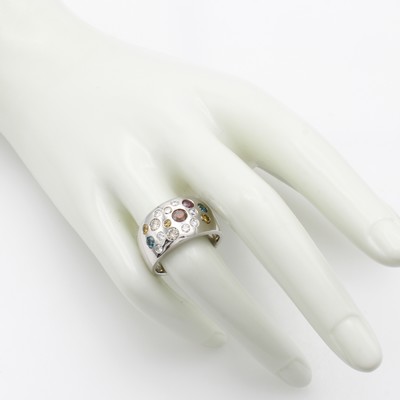 27124407a - Ring mit Brillanten, WG 750/000, Brill. verstreut gef. zus. ca. 1.66 ct fancy color ...