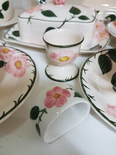 27124432e - Kaffeeservice, Villeroy & Boch, Wildrose, Steingut, für 6 Personen: Kaffeekanne, ...
