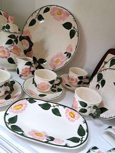 27124435e - Kaffeeservice, Villeroy & Boch, Wildrose, Steingut, komplett für 6 Personen: ...