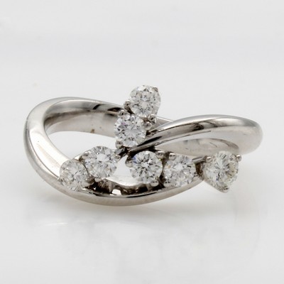 Image Ring mit Brillanten, WG 750/000, 7 Brill. zus. ca. 0.70 ct Weiß/si, RW ca. 56