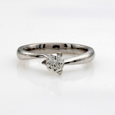 Image Ring mit Brillant, WG 585/000, Brill. ca. 0.47 ct Weiß/p in 3 Krappen gef., RW ca. 52 ...