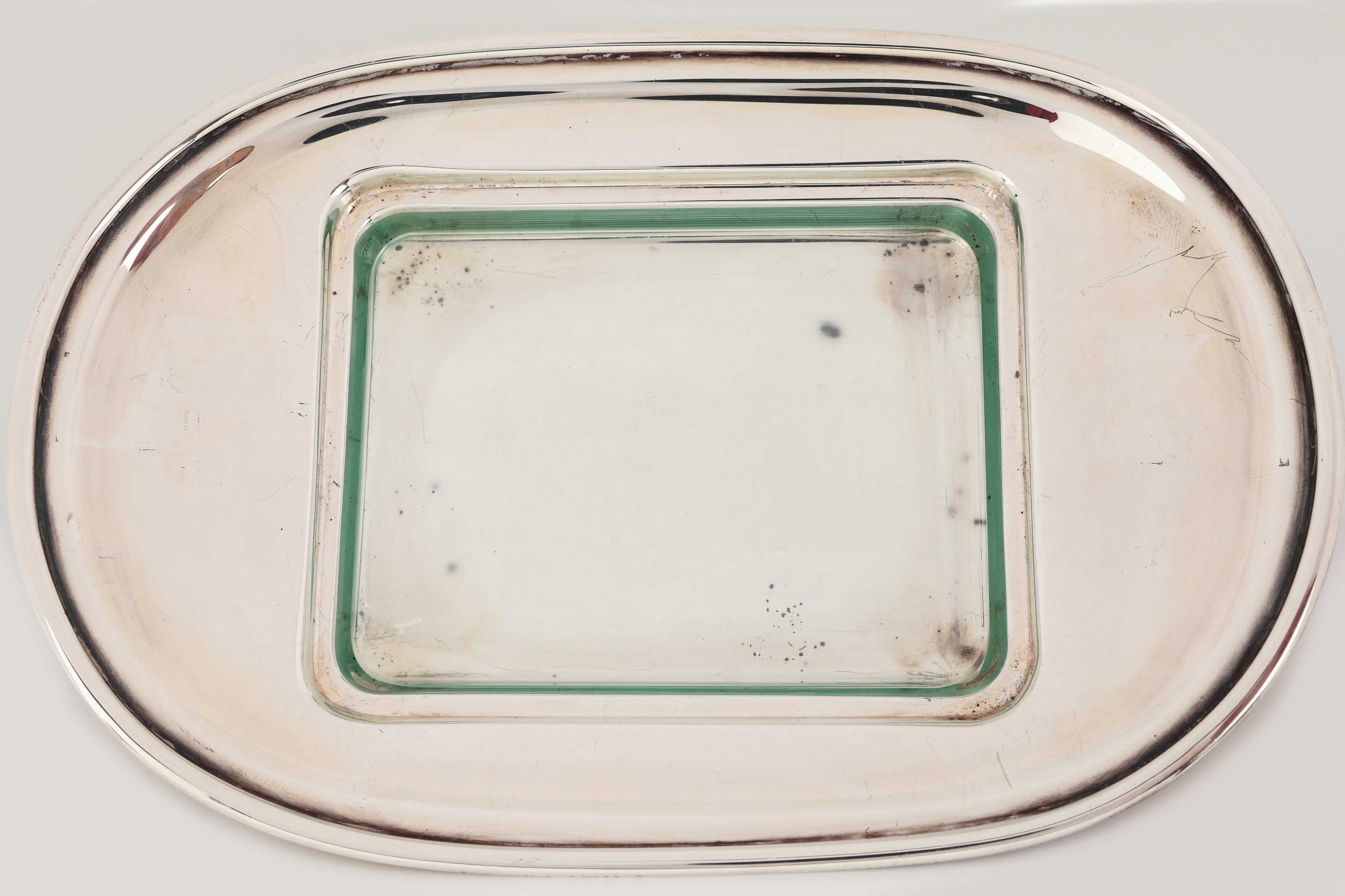 Detail c: Butterdose, deutsch, 1950er-60er Jahre, 925er Silber, schlichtes Design, ovales Tablett, Deckel mit schlichtem Knauf, ca. 17.5 x 11.5 cm, Gewicht ...