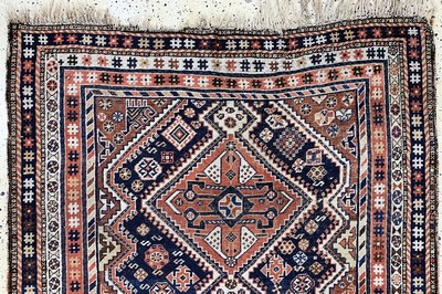 27124602a - Ghashgai antique, Persia, 19.Jhd, Wolle auf Wolle, approx. 222 x 130 cm, condition: 3-4, ...