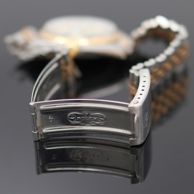 27125329d - ROLEX Oyster Perpetual Datejust Armbanduhr Referenz 1601, Schweiz um 1970, Automatik, ...
