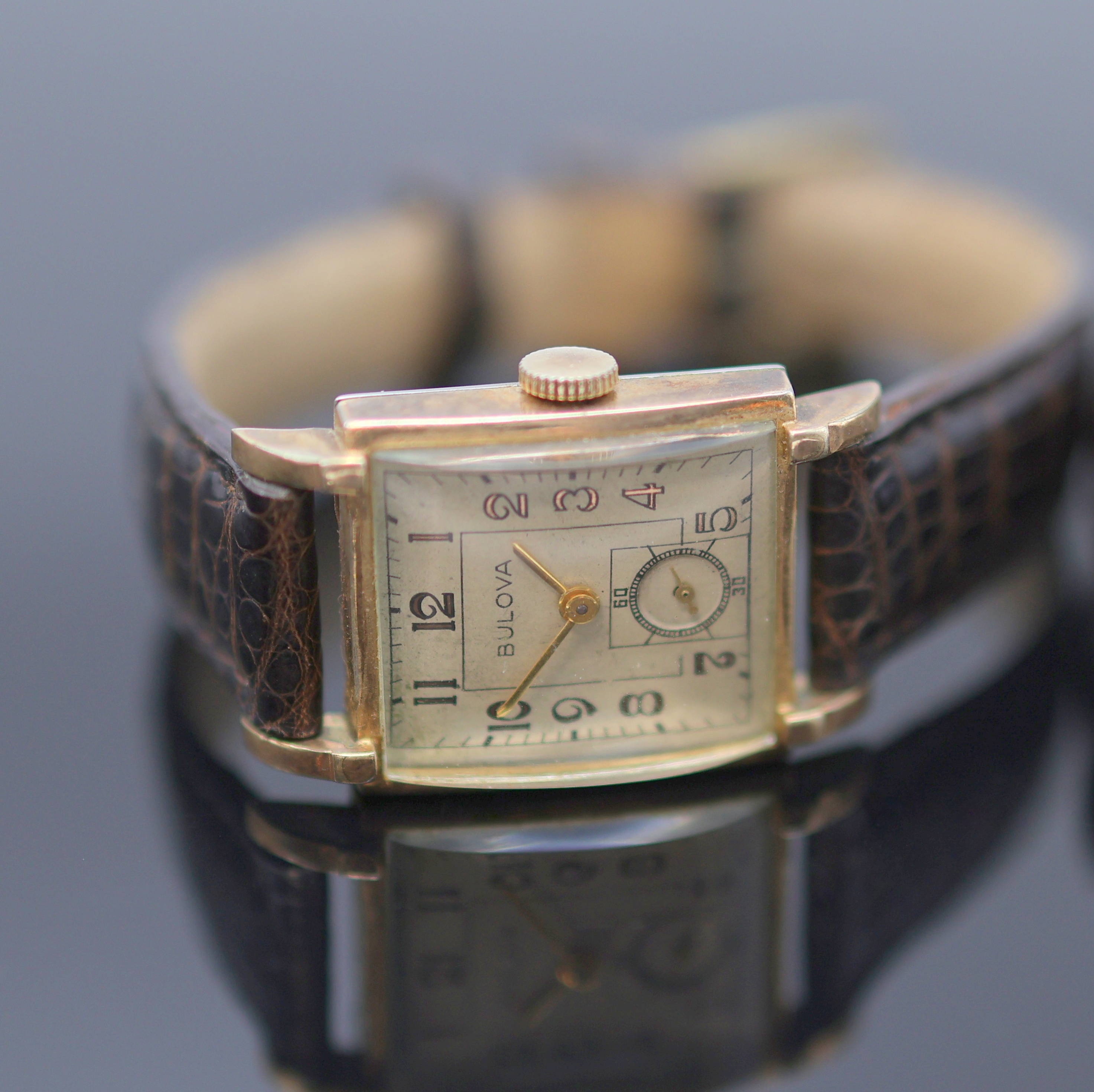 Detail a: BULOVA 2 Armbanduhren, Schweiz/USA 1940er Jahre, Handaufzug, 10k Gold filled, 1x Stahlboden, Böden aufgedr., silb. Zifferblätter rest./pat./fl., ...