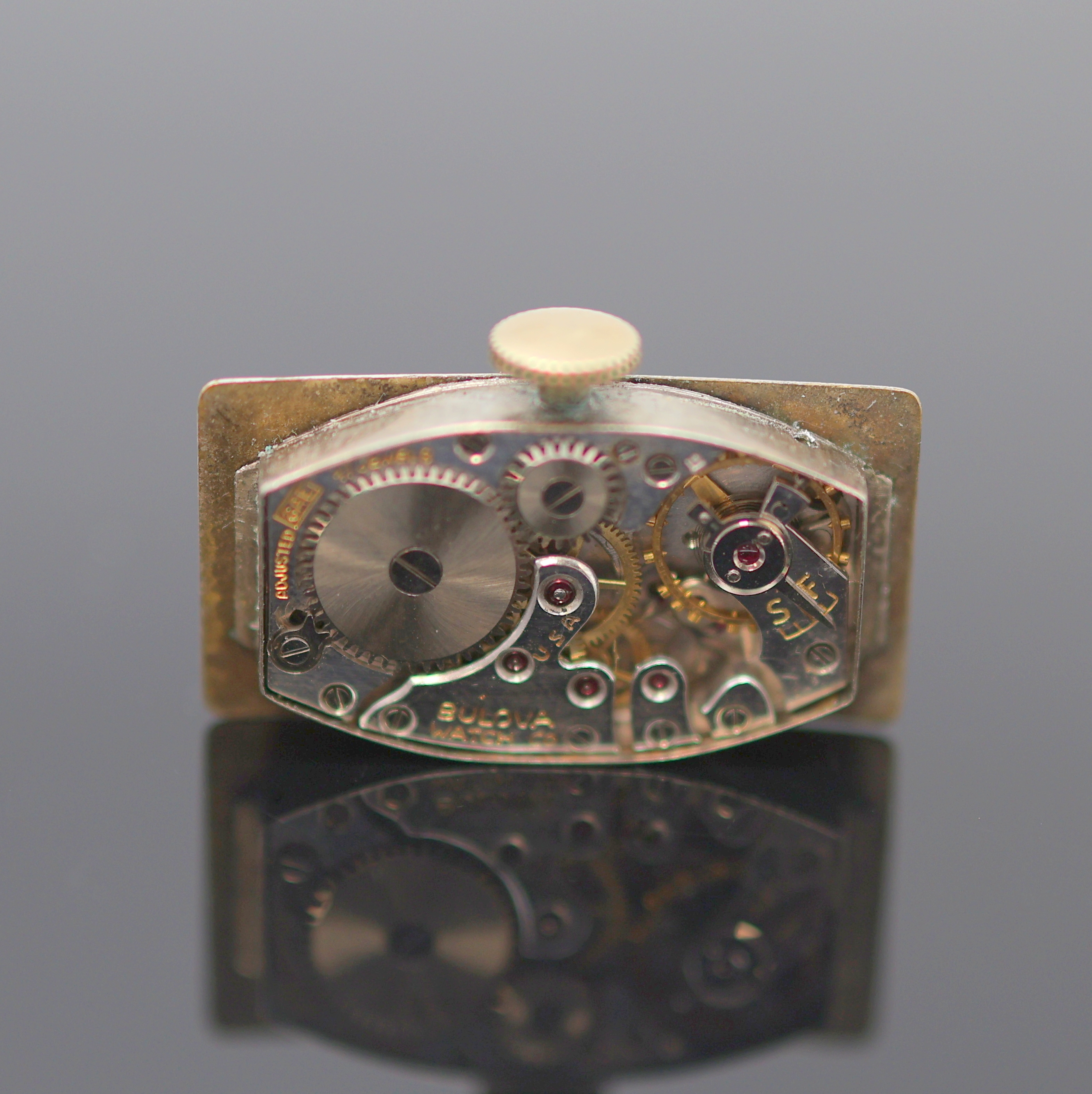 Detail h: BULOVA 2 Armbanduhren, Schweiz/USA 1940er Jahre, Handaufzug, 10k Gold filled, 1x Stahlboden, Böden aufgedr., silb. Zifferblätter rest./pat./fl., ...