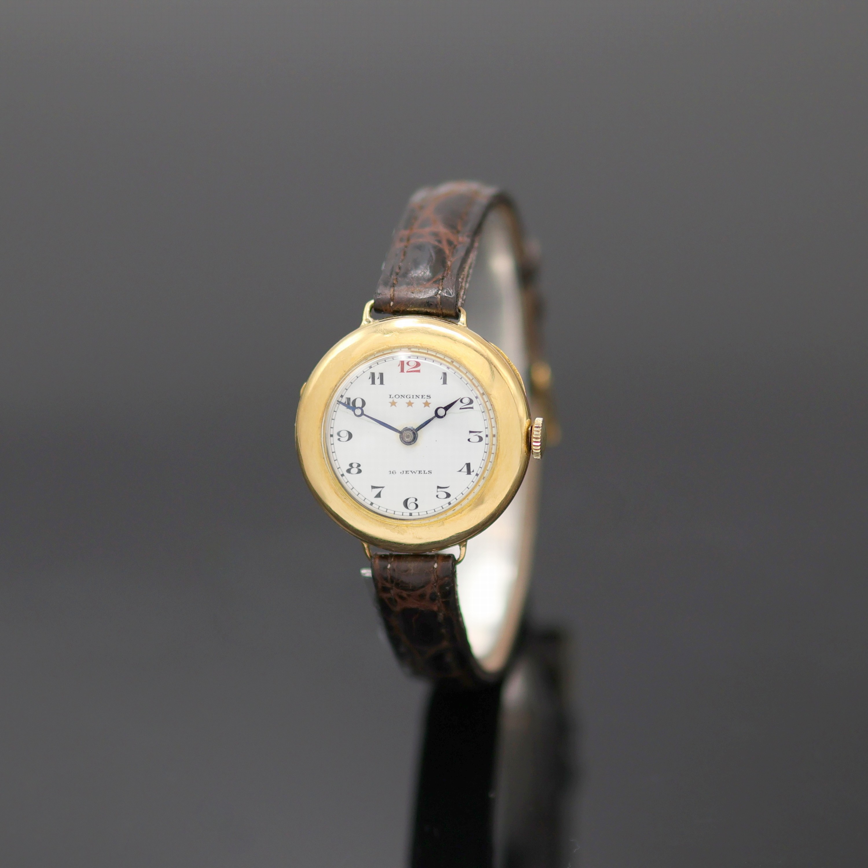 Image 27125451 - LONGINES frühe Damenarmbanduhr in GG 750/000, Schweiz um 1920, Handaufzug, dell. ...