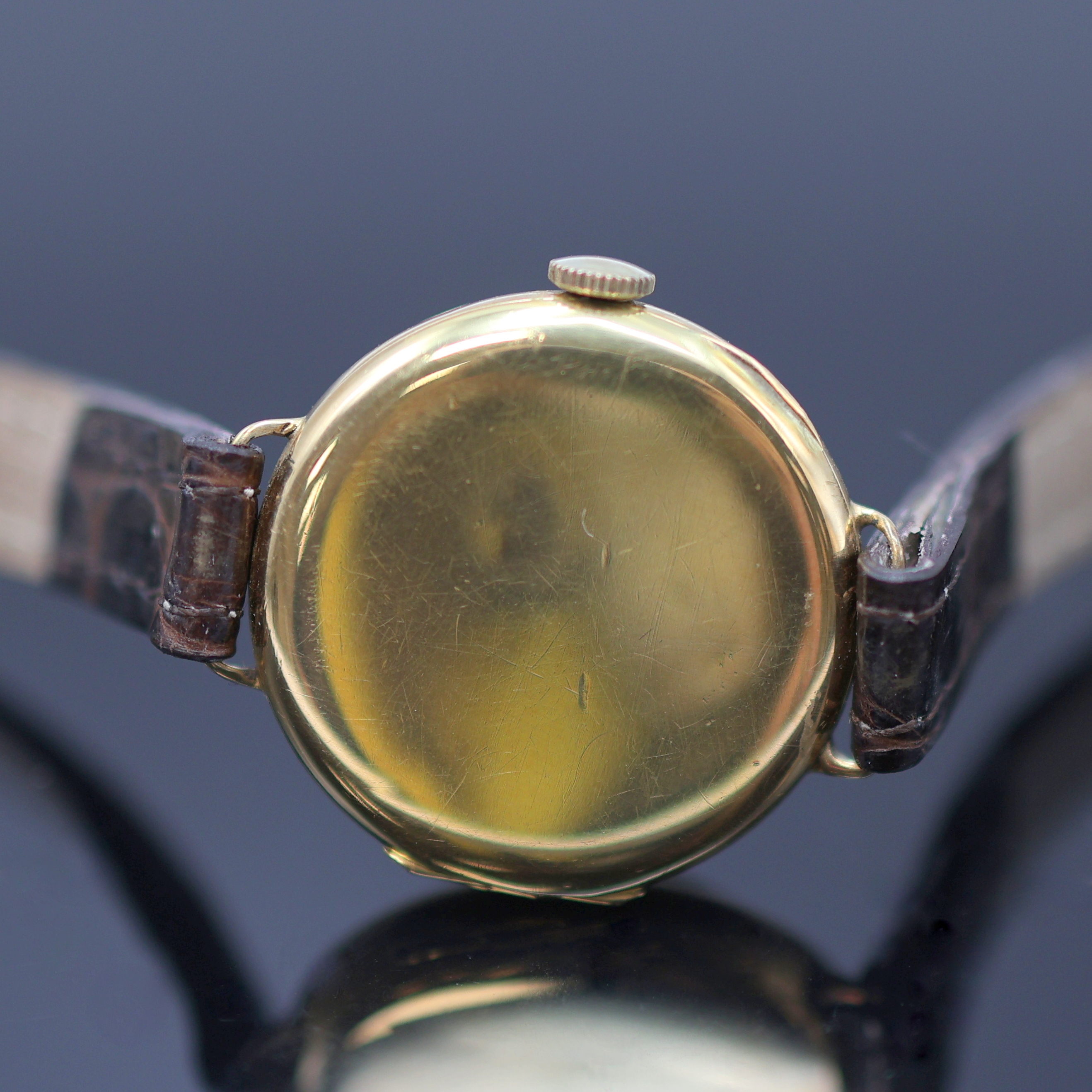 Detail d: LONGINES frühe Damenarmbanduhr in GG 750/000, Schweiz um 1920, Handaufzug, dell. Scharnierboden (defekt/zu rep.), Emailzifferbl. riss., ...