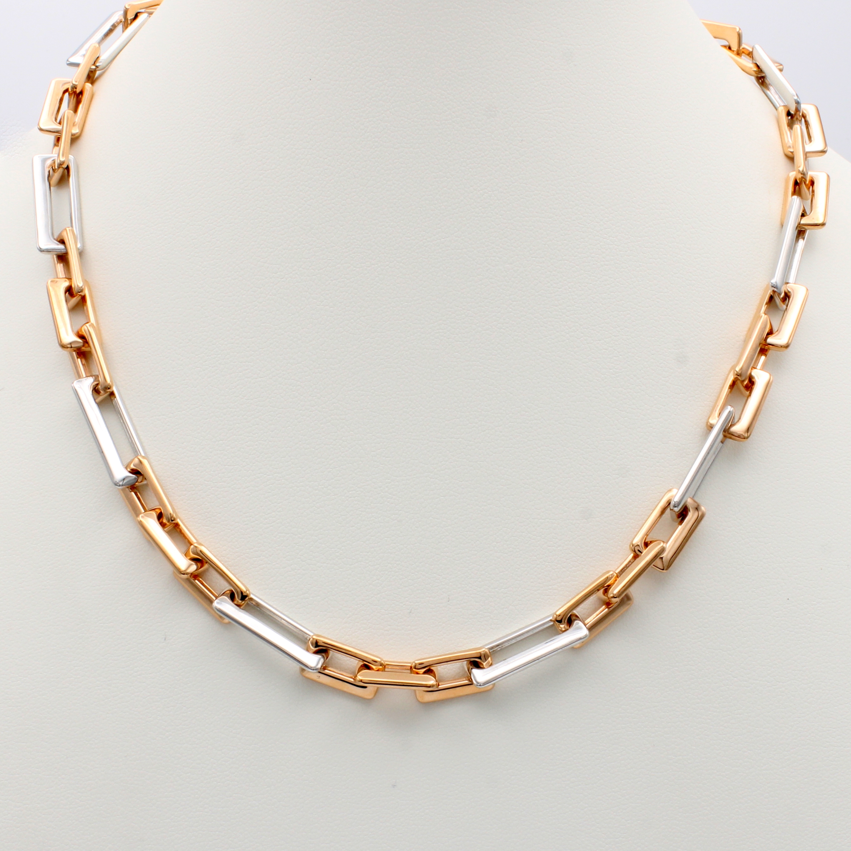Image 27125486 - Collier mit rechteckigen Gliedern, WG/RG 585/000, mod. Karabinerschl., B. ca. 7.5 mm, L. ...
