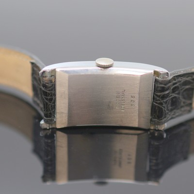 27125450d - MINERVA rechteckige verchromte Armbanduhr, Schweiz 1940er Jahre, Handaufzug, Boden ...