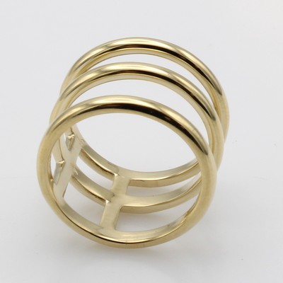 27125548a - Ring, GG 585/000, 3-rhg. Optik, RW ca. 54