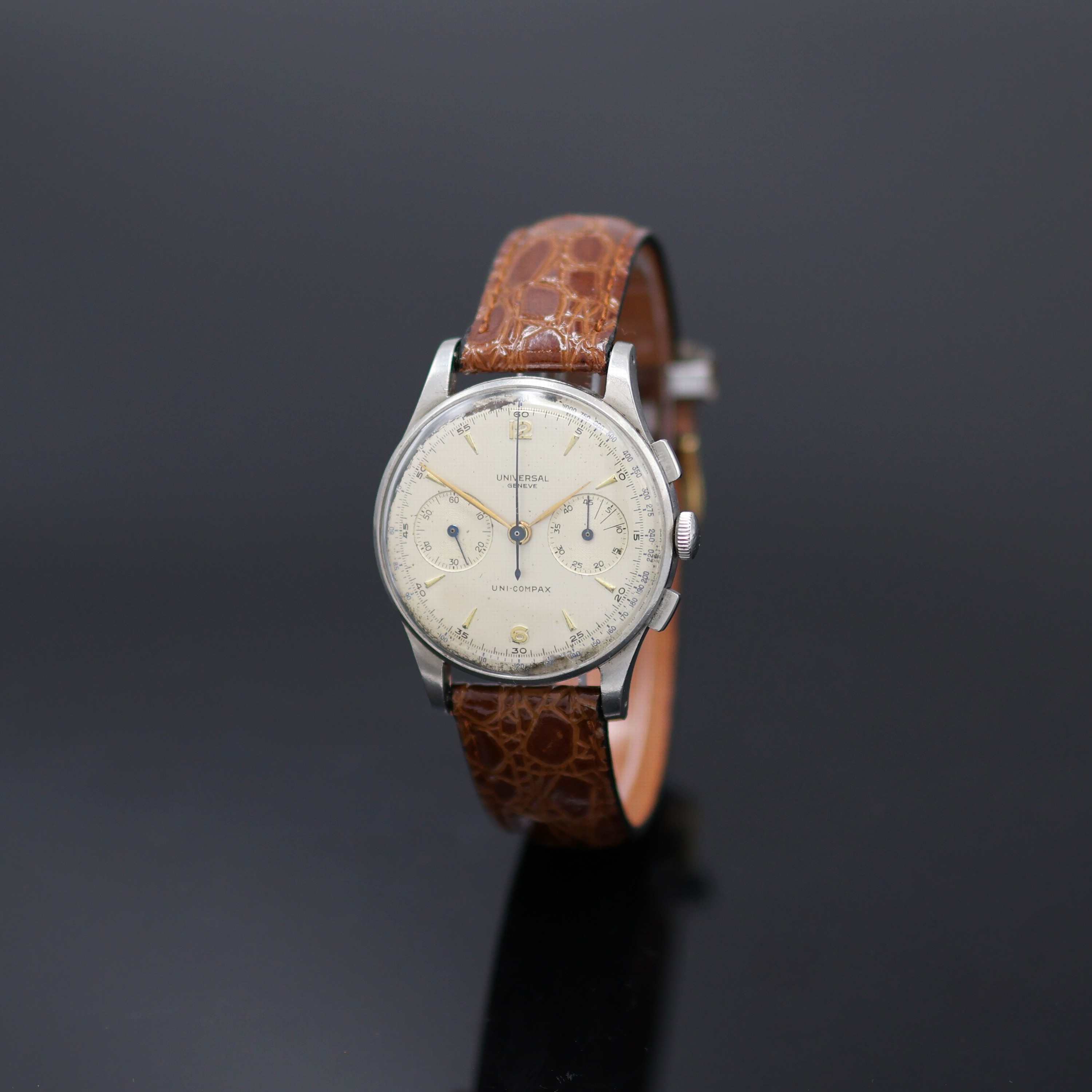 Image 27125668 - UNIVERSAL GENEVE Uni-Compax Schaltradchronograph in Edelstahl Referenz 22431, Schweiz ...