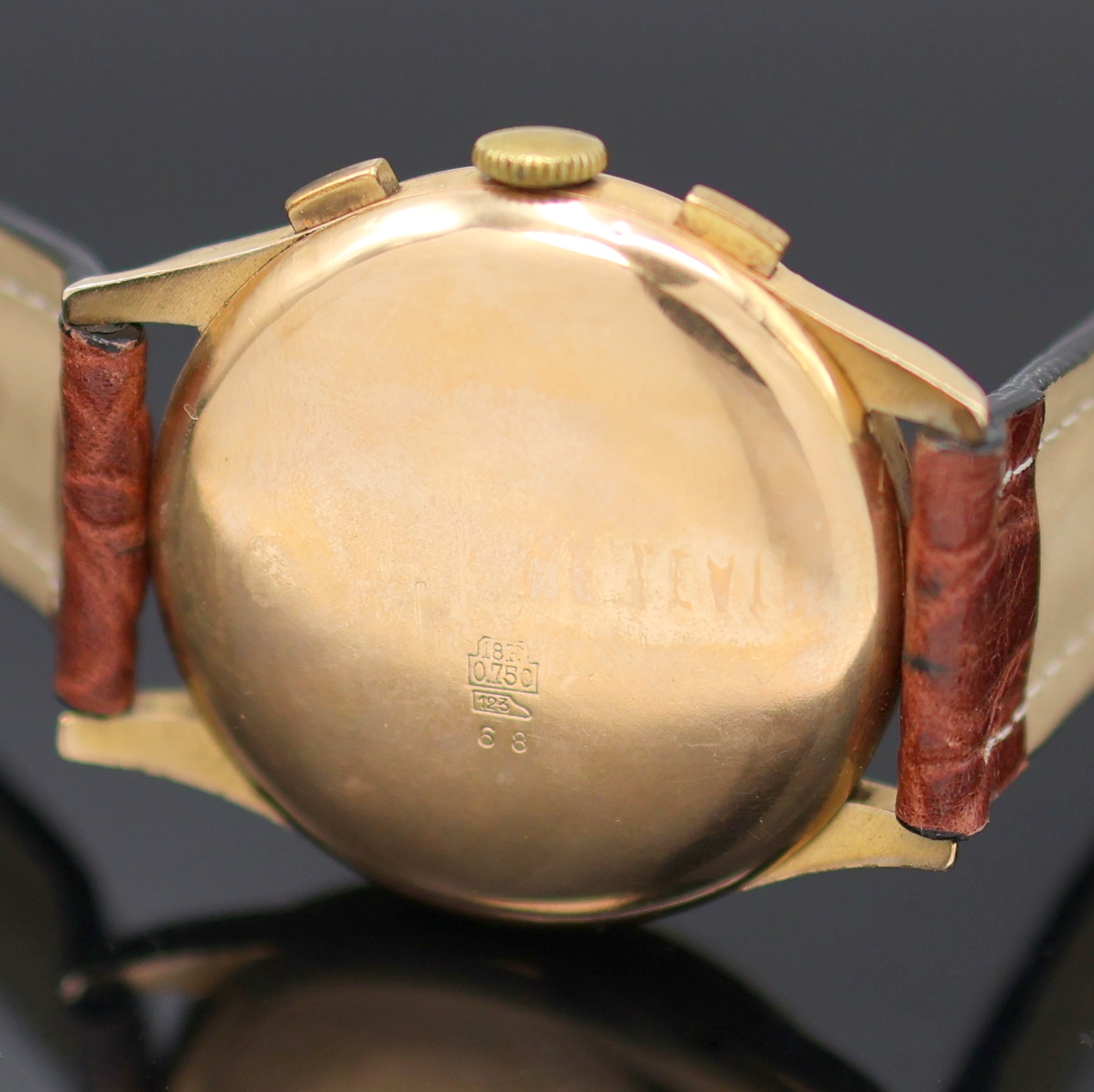 Detail d: CHRONOGRAPHE SUISSE / BRITIX Schaltradchronograph in RG 750/000, Handaufzug, Schweiz um 1950, Geh. dell., Boden und Glasrand aufgedr., verg. Cuvette ...