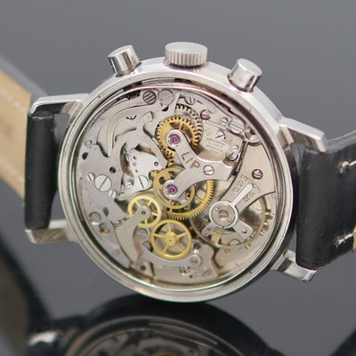 27125670e - Armbandchronograph, Handaufzug, Schweiz um 1954, verchr. Gehäuse, Edelstahlboden ...