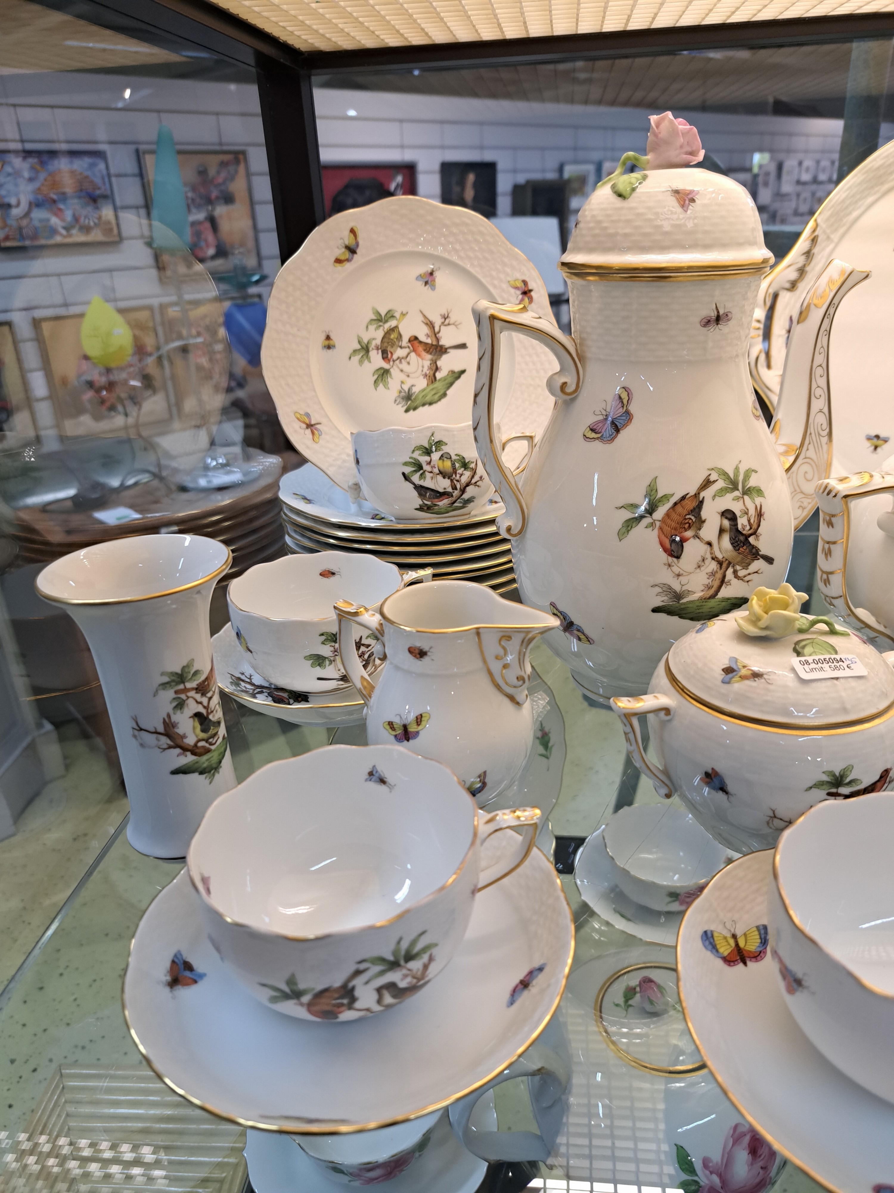 Detail a: Service, Herend, Rothschild, 20. Jh., komplett für 8 Personen, Kaffeekanne, Teekanne, 8 Tassen mit Untertassen, 8 Dessertteller, Zuckerdose, ...