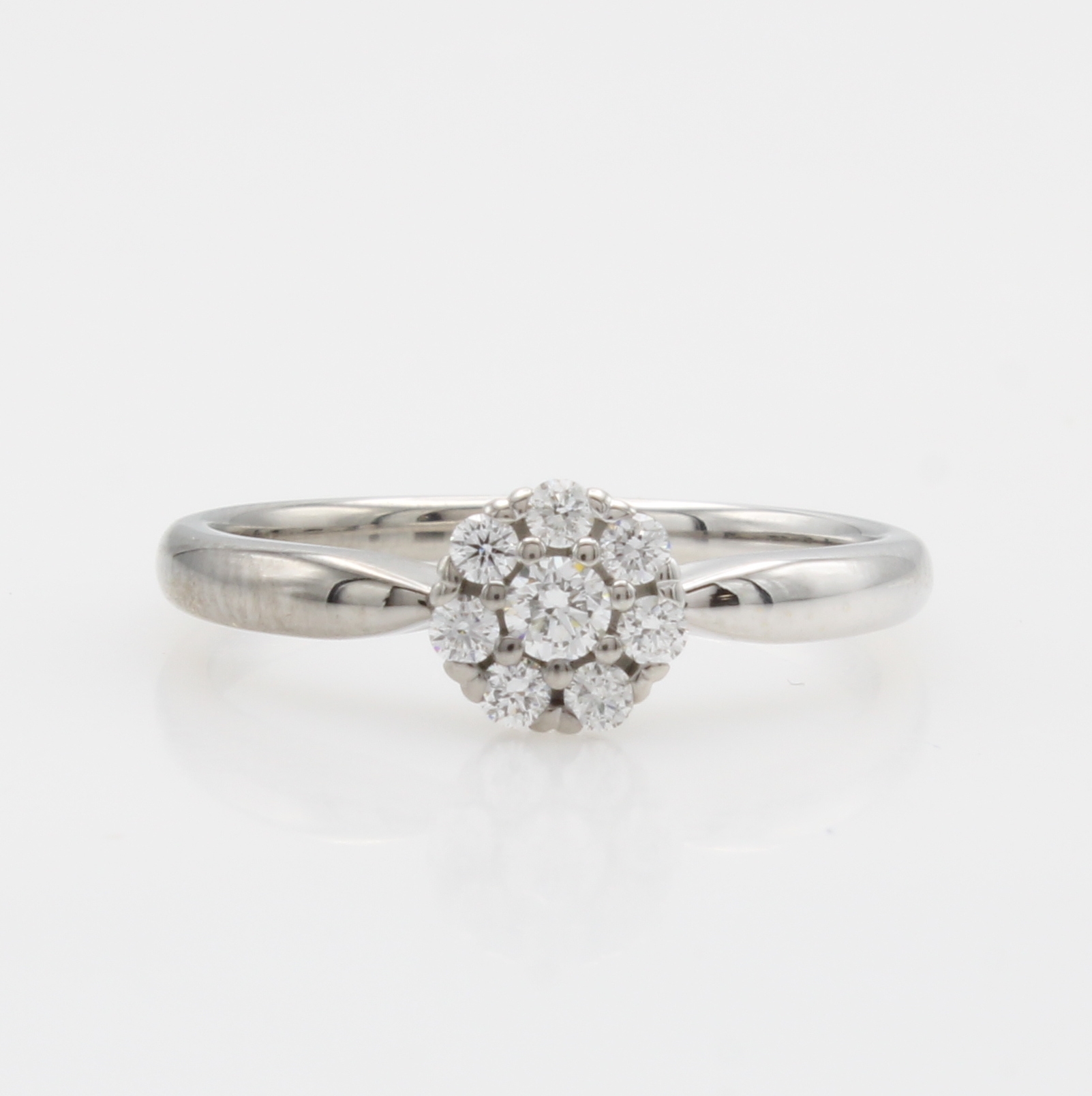 Image 27126260 - Ring mit Brillanten, WG 585/000, 8 Brill. kreisförm. gef. zus. ca. 0.20 ct Weiß/si, RW ...