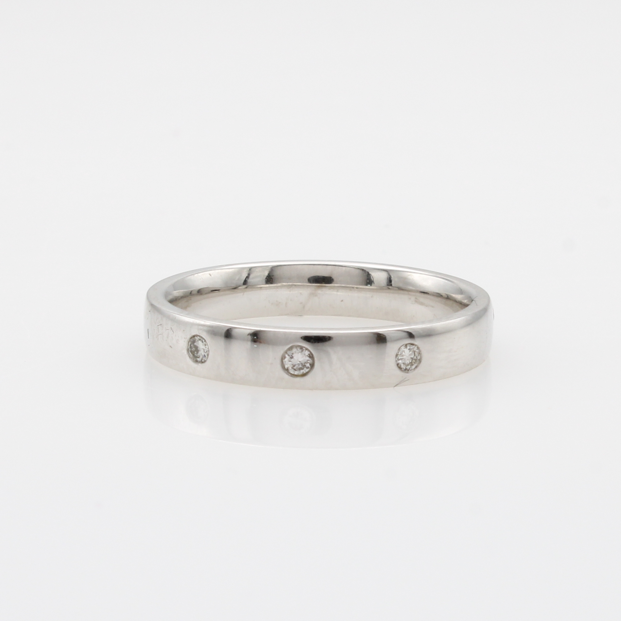 Image 27126267 - Ring mit Brillanten, WG 585/000, 3 Brill. zus. ca. 0.06 ct top light brown/lupenrein, ...