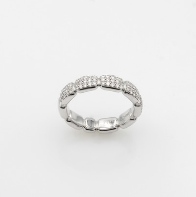 27126245a - Ring mit Brillanten, WG 750/000, 75 Brill. zus. ca. 0.45 ct Weiß/si, rechteckige ...