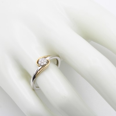 27126282a - Ring mit Brillanten, WG/GG 585/000, Brill. zus. ca. 0.10 ct Weiß/si, geschwungen ...