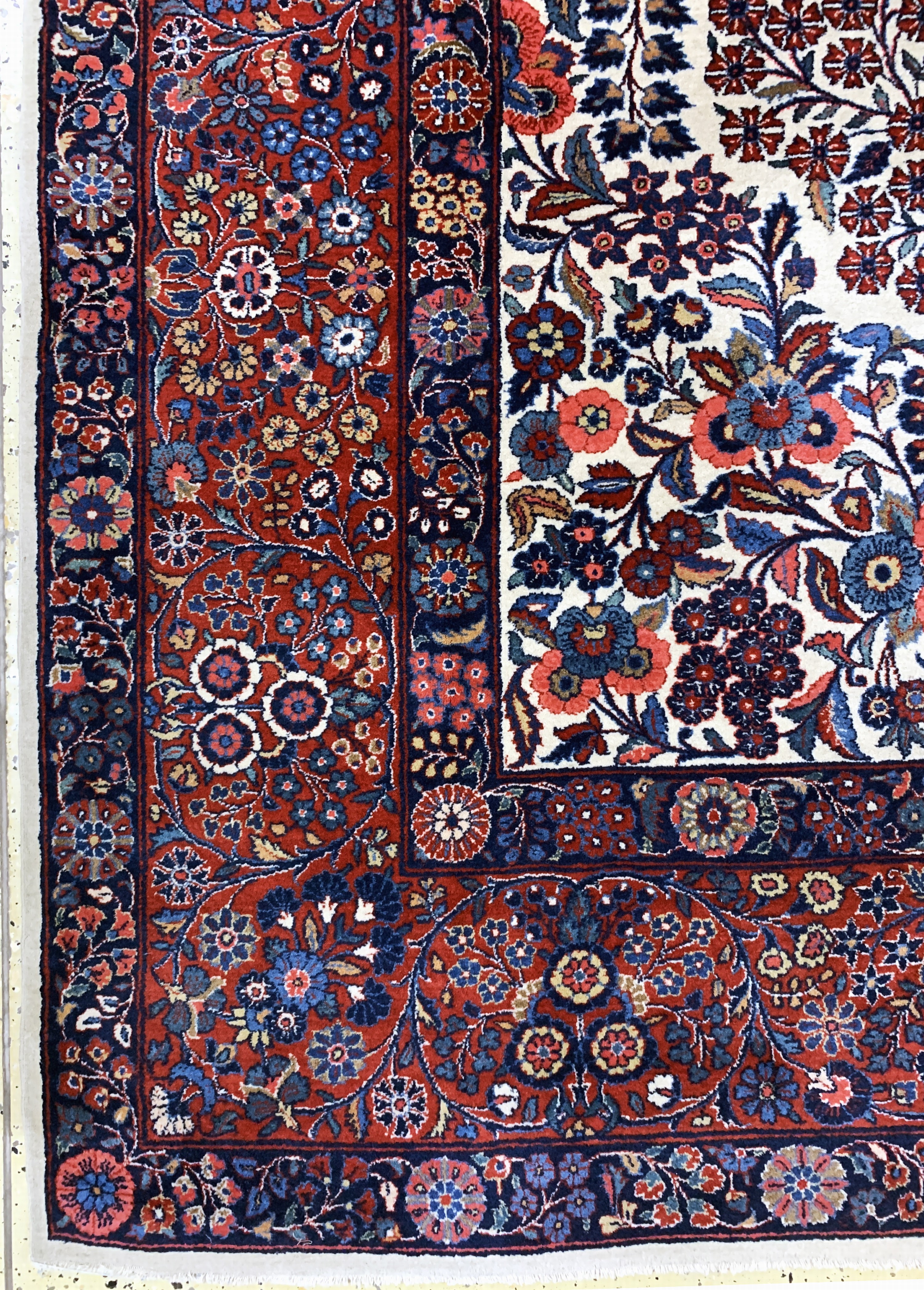 Detail c: Yazd Kork fein, Persien, Anfang 20.Jhd, Korkwolle auf Baumwolle, ca. 367 x 267 cm, EHZ: 2