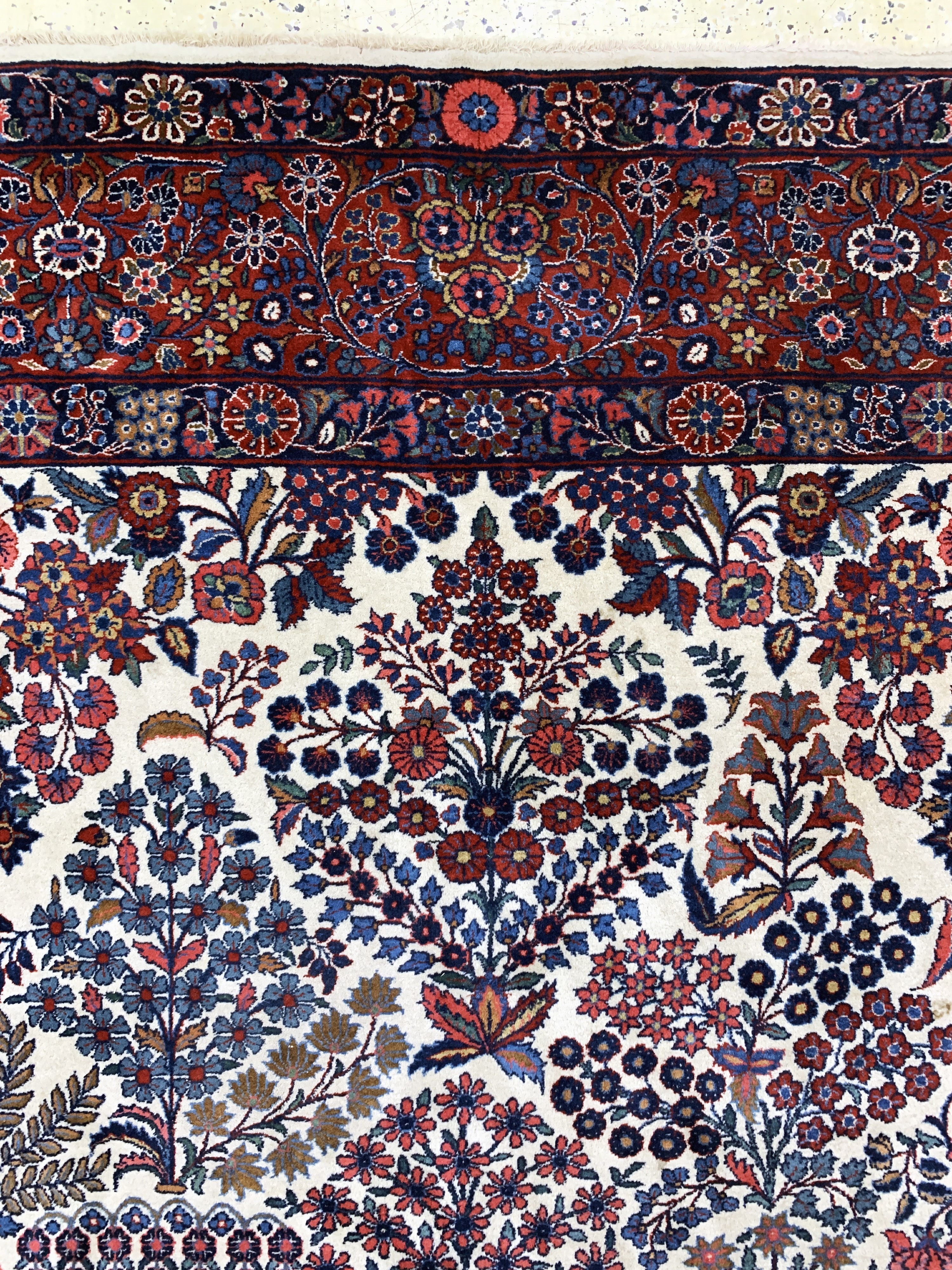 Detail h: Yazd Kork fein, Persien, Anfang 20.Jhd, Korkwolle auf Baumwolle, ca. 367 x 267 cm, EHZ: 2