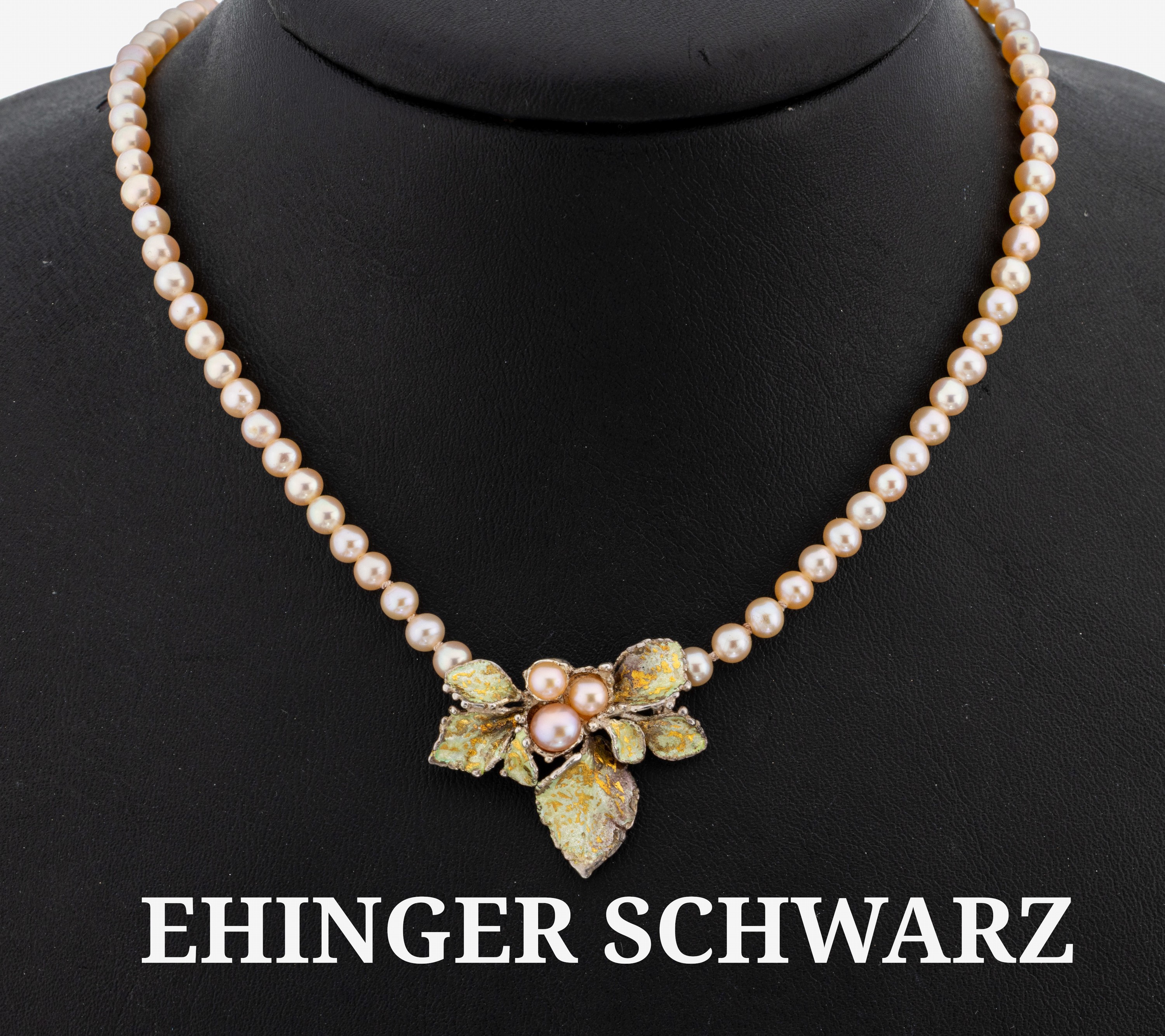 Image 27126577 - Perl-Collier mit EHINGER SCHWARZ Email- Mittelteil, Süßwasserzuchtperlen, D. ca. 4 ...