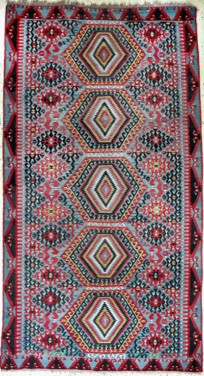 Image Anatol Kilim, Turkey, early 20th century, woolon wool, approx. 350 x 190 cm, condition: ...