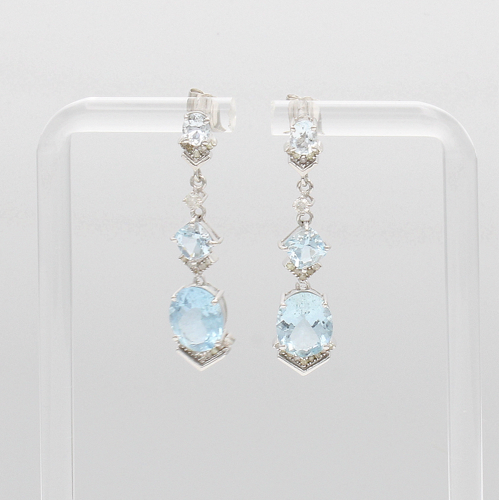 Image 27127324 - Paar Ohrstecker mit Aquamarinen und Diamanten, 925er Silber, Aquamarine in versch. ...